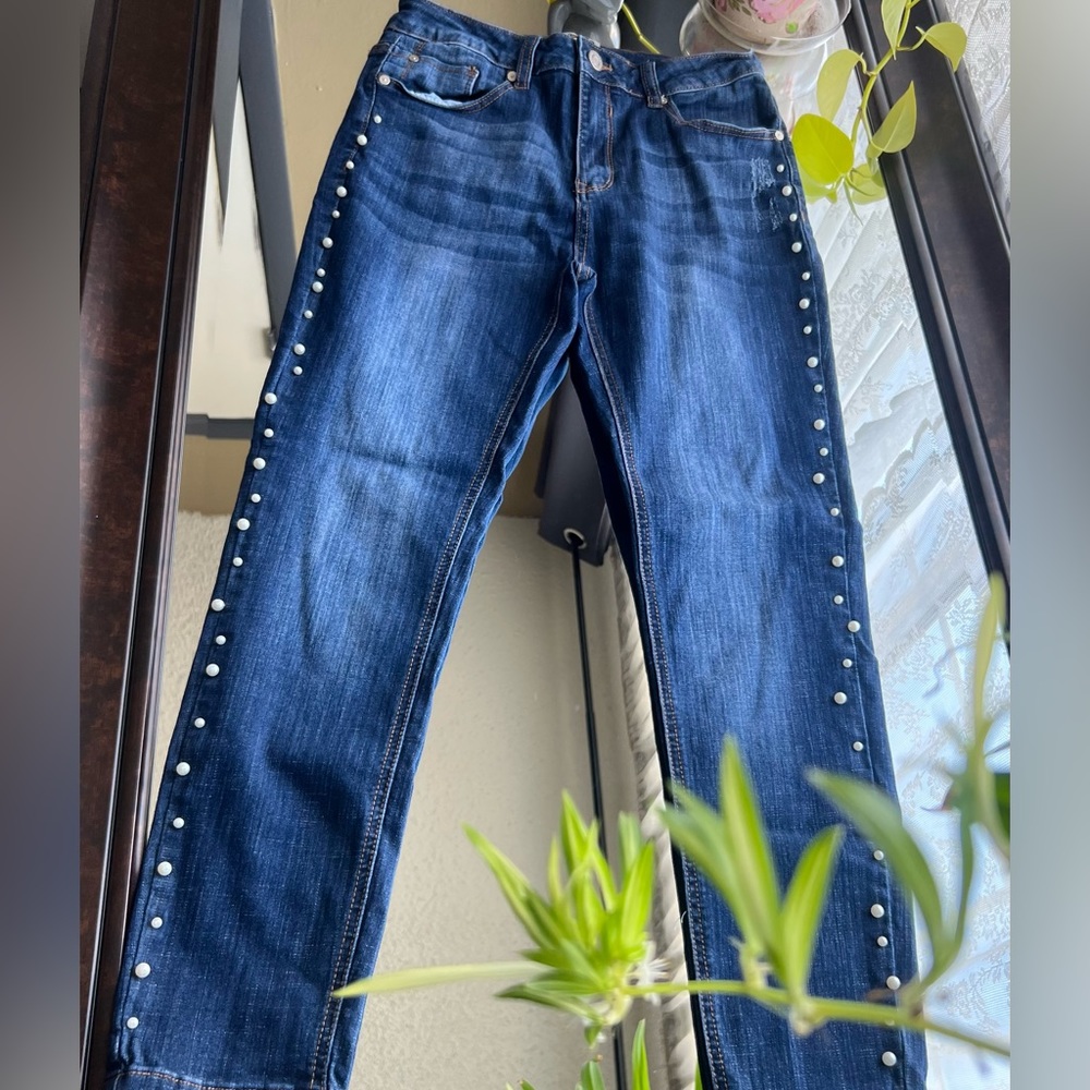 Skinny Jeans Embellished Size 9. Pantalón de Mezclilla con piedreria medida 9